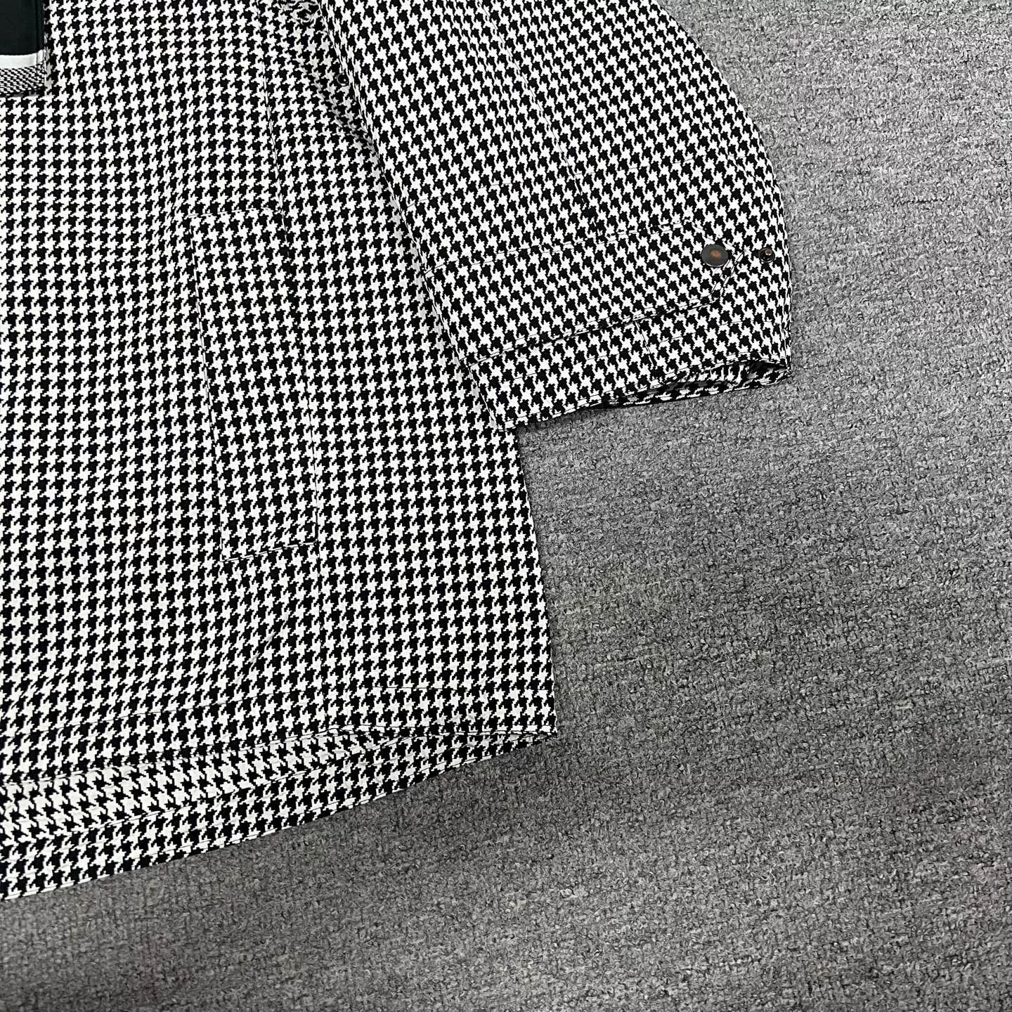 Dior Dior Runway Houndstooth Bee Jacket Size XS / US 0-2 / IT 36-38 - 5 Thumbnail
