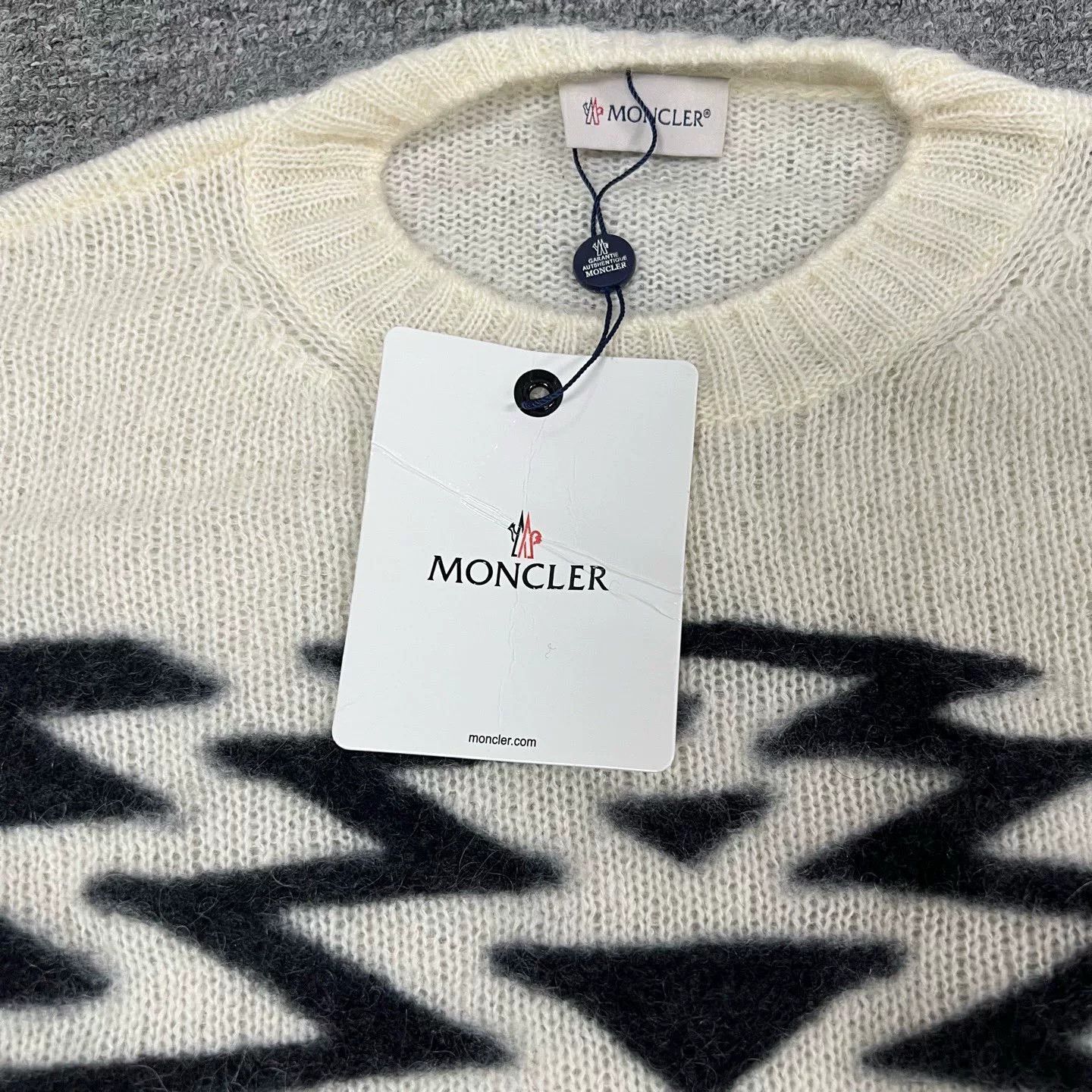 Moncler Moncler Abstract Pattern Wool Knit Pullover Size US S / EU 44-46 / 1 - 5 Thumbnail