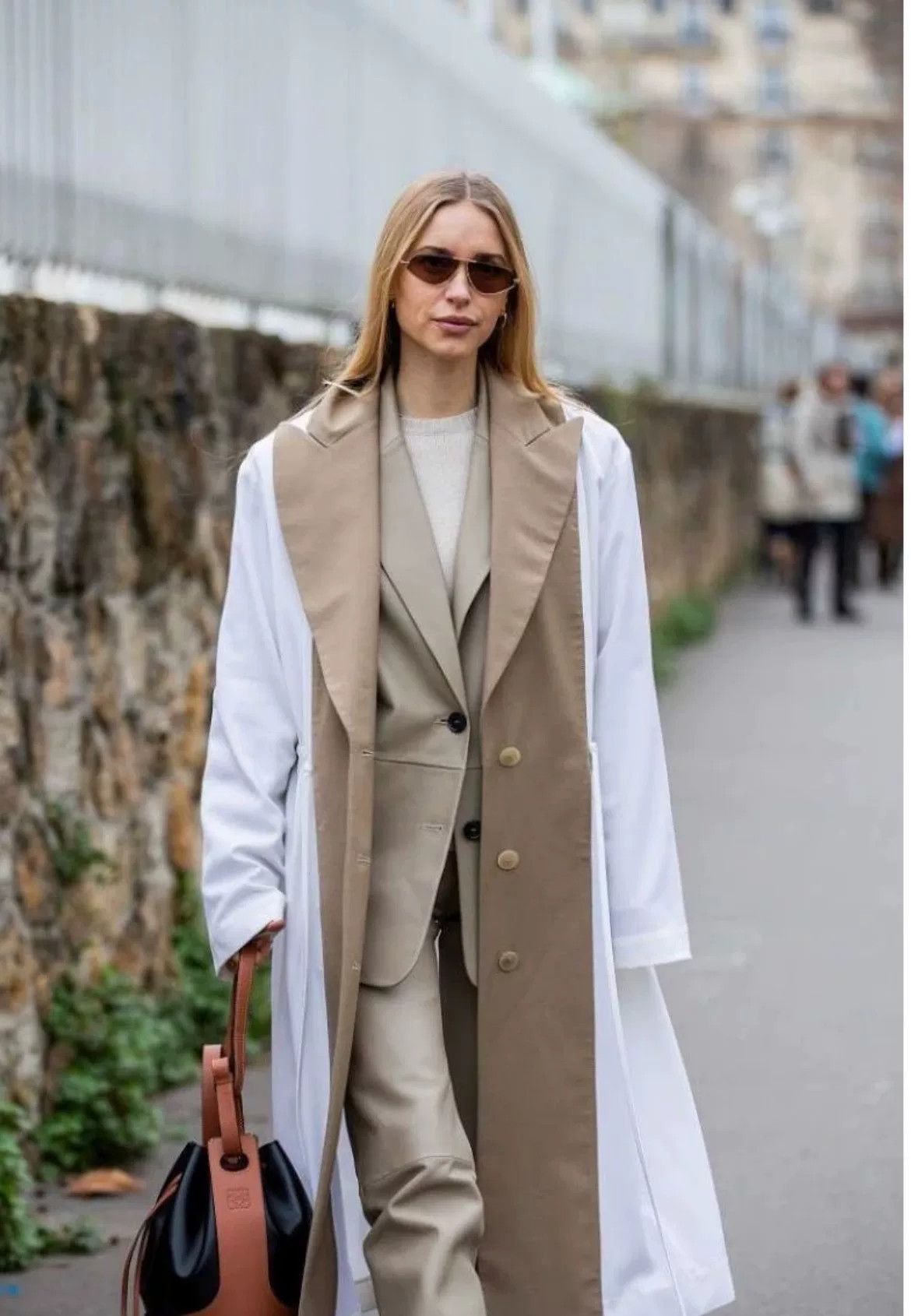 Loewe Loewe Trench Blazer Spliced Dress Size S / US 4 / IT 40 - 2 Thumbnail
