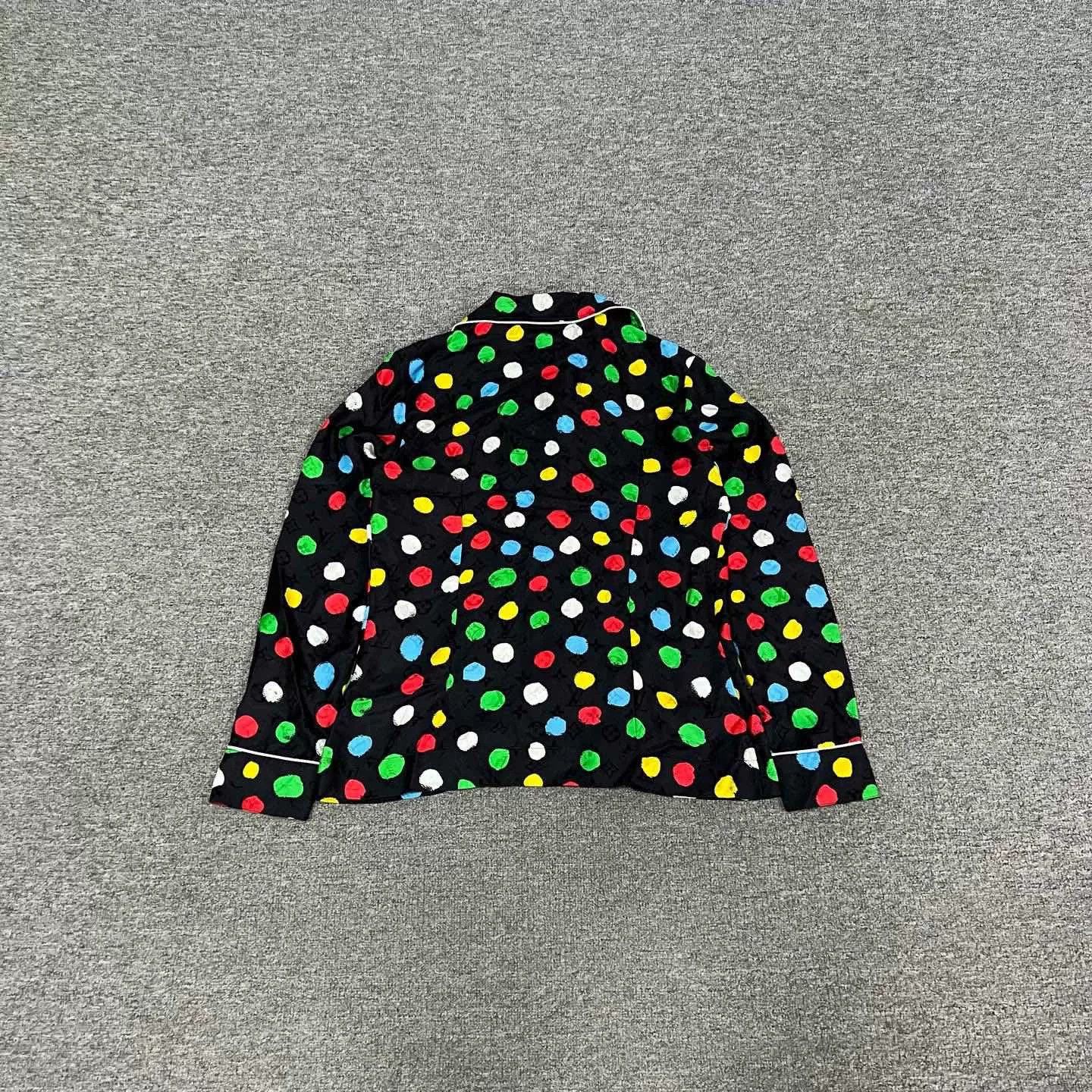 Louis Vuitton Louis Vuitton x Kusama Polka Dot Silk Pajamas Size XS / US 0-2 / IT 36-38 - 2 Thumbnail
