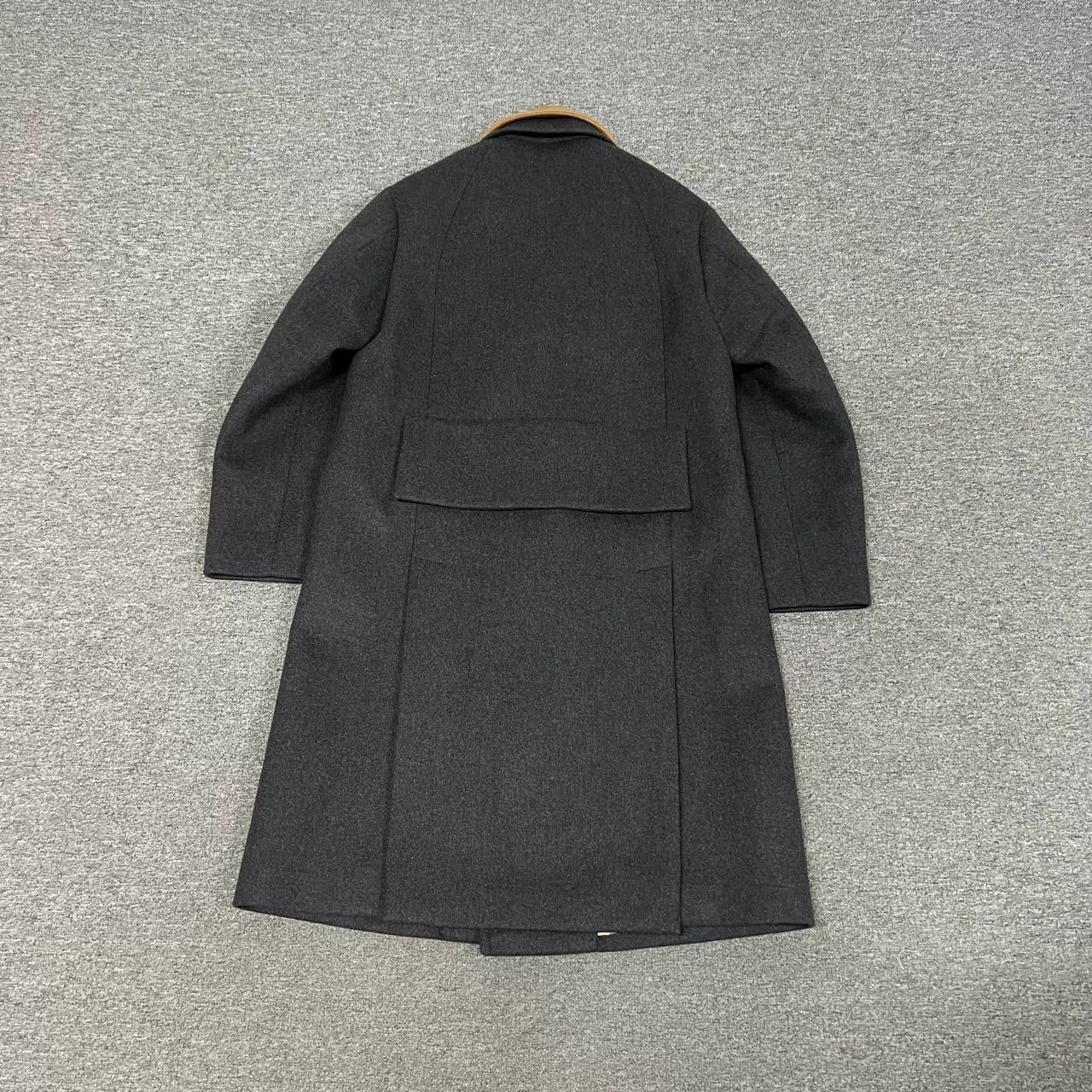 Valentino Valentino Double-Breasted Lapel Wool Coat Size US S / EU 44-46 / 1 - 2 Thumbnail