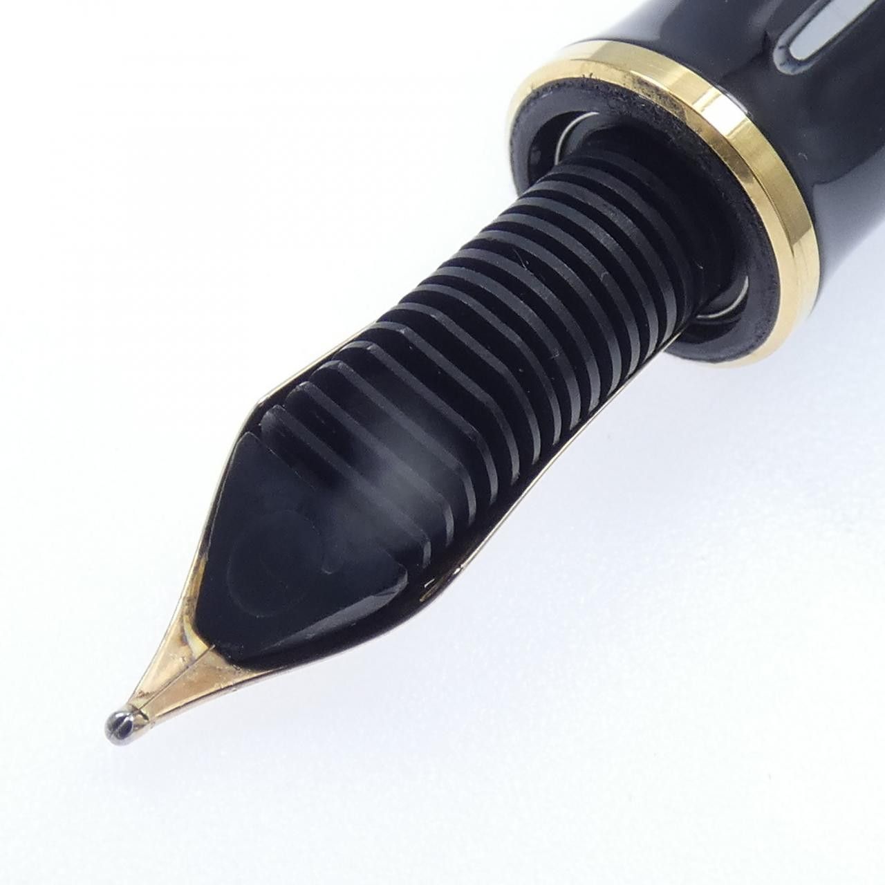 Other Other Pelikan Souveran M400 Fountain Pen Metal Pen M400 DUTY FREE for USA Size ONE SIZE - 4 Thumbnail