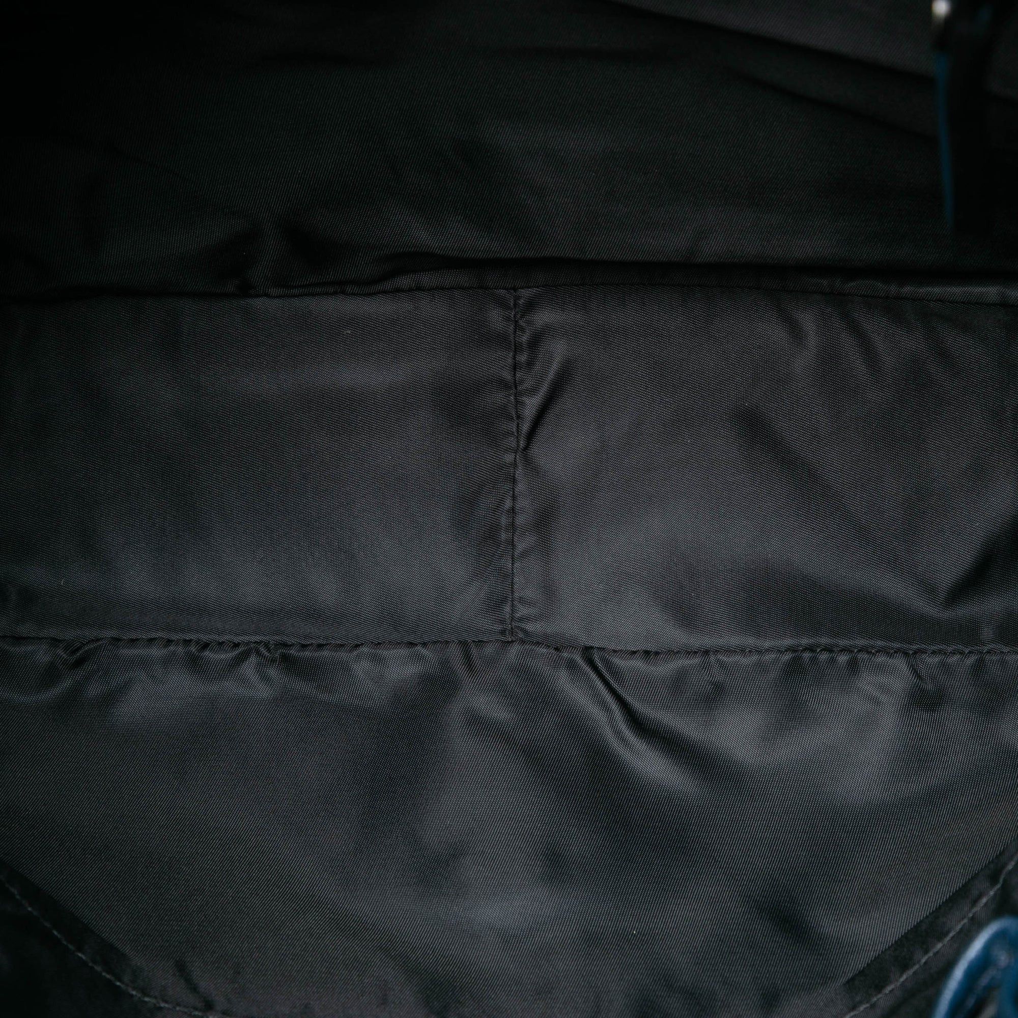 Burberry Smoke Check Nylon Messenger Bag Size ONE SIZE - 4 Thumbnail