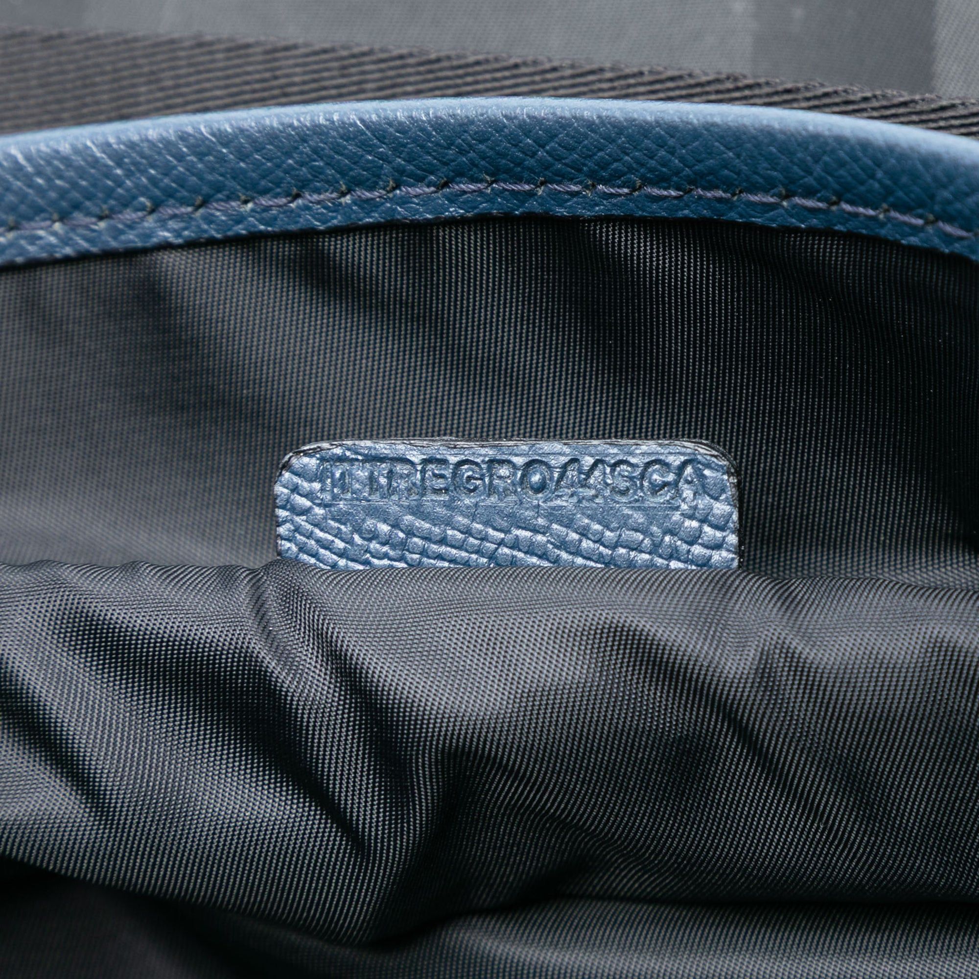 Burberry Smoke Check Nylon Messenger Bag Size ONE SIZE - 6 Thumbnail