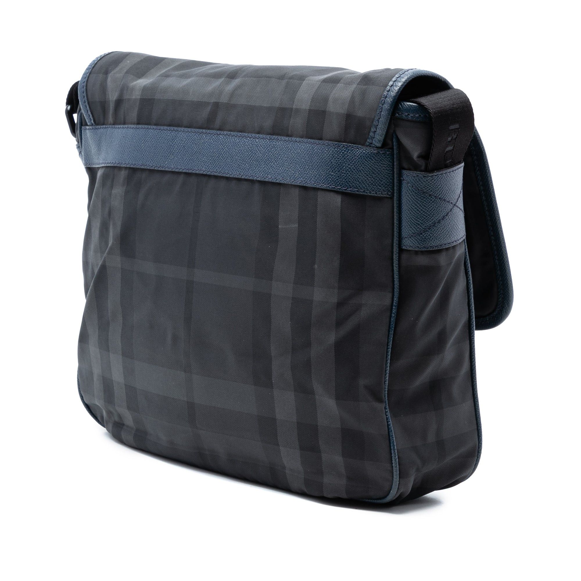 Burberry Smoke Check Nylon Messenger Bag Size ONE SIZE - 2 Thumbnail
