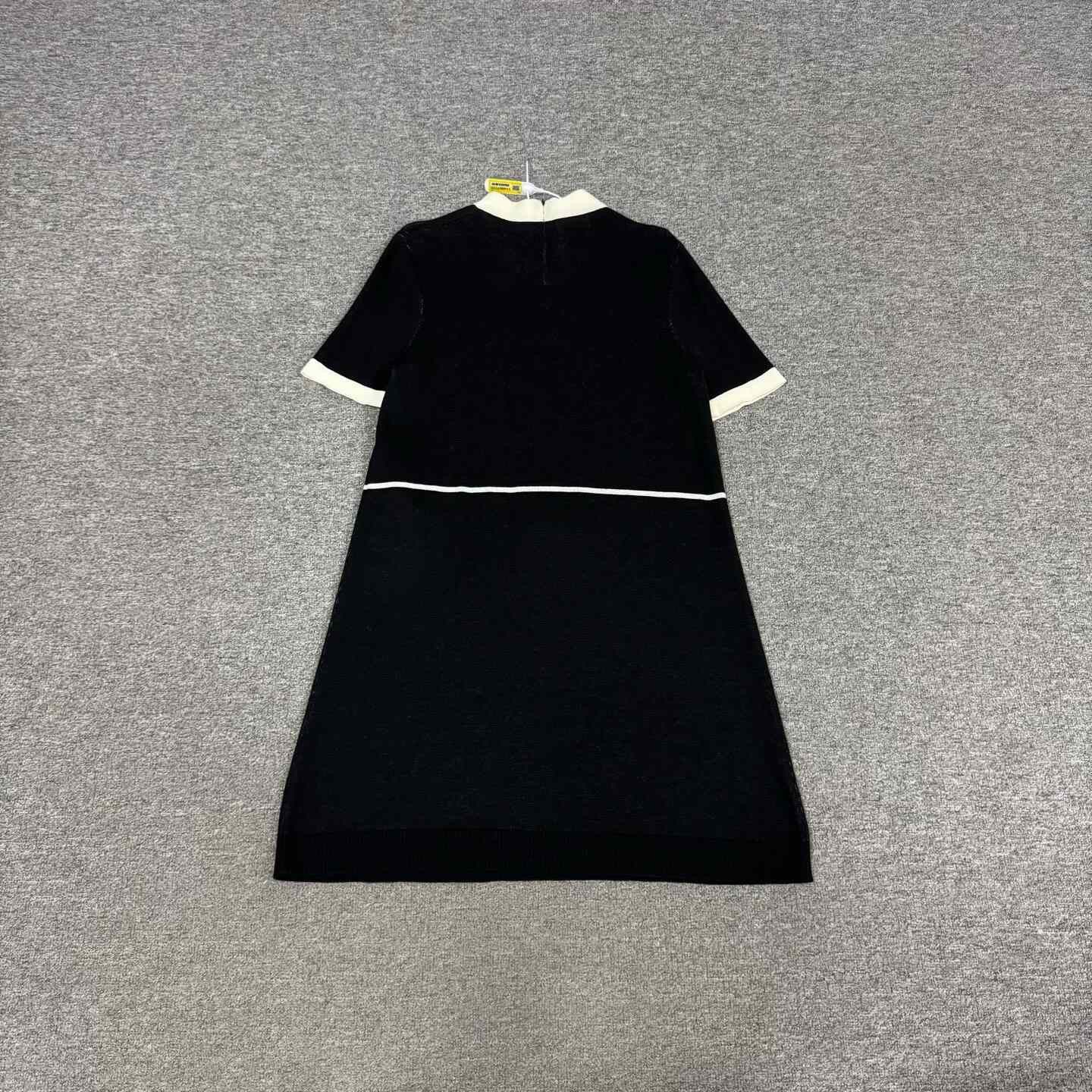 Gucci Gucci Collar Tie Wool Knit Dress L Size L / US 10 / IT 46 - 7 Thumbnail