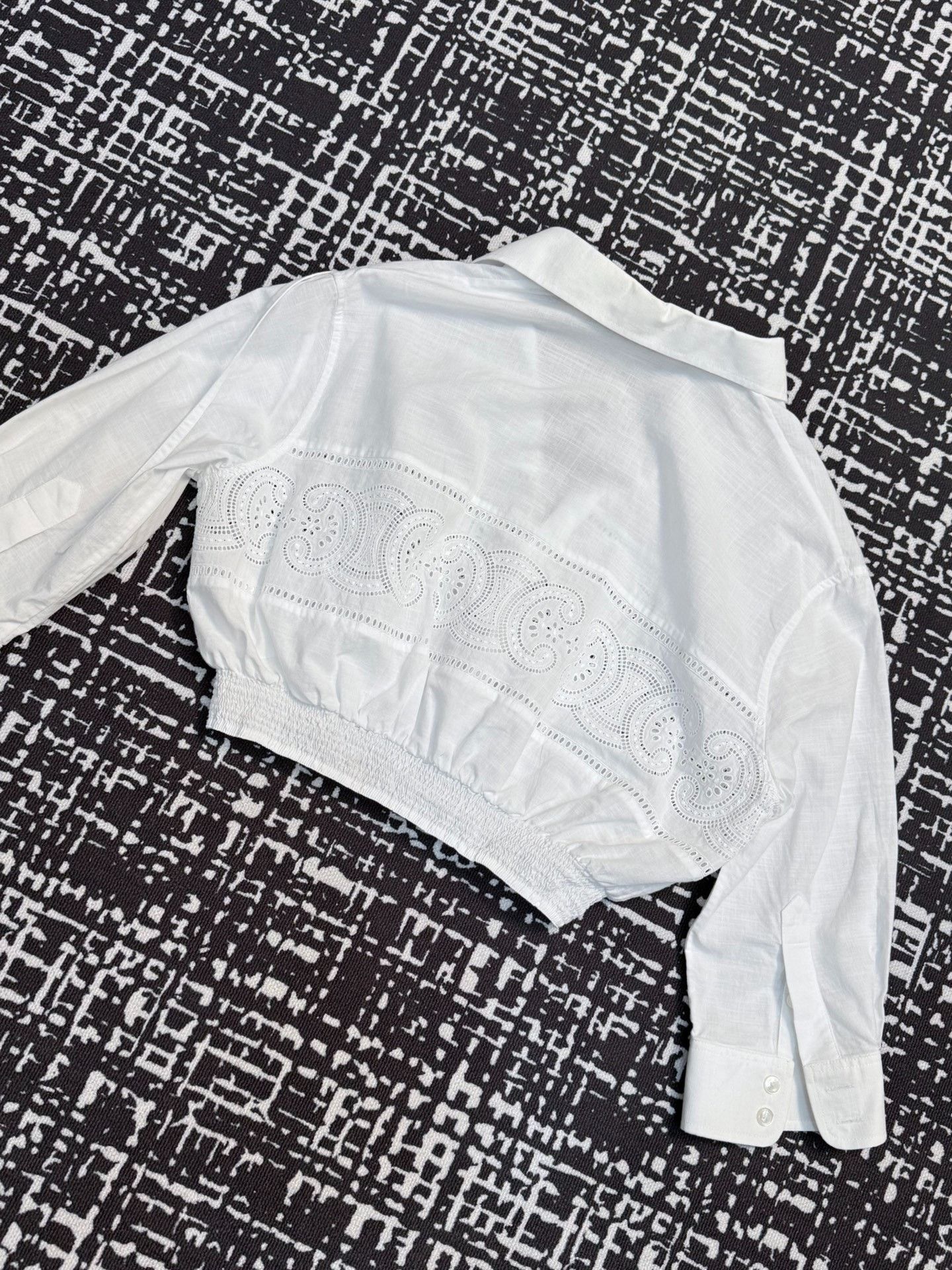Celine Celine Triumphal Arch Embroidered Hollow Shirt Size XXS / US 00 / IT 34 - 2 Thumbnail
