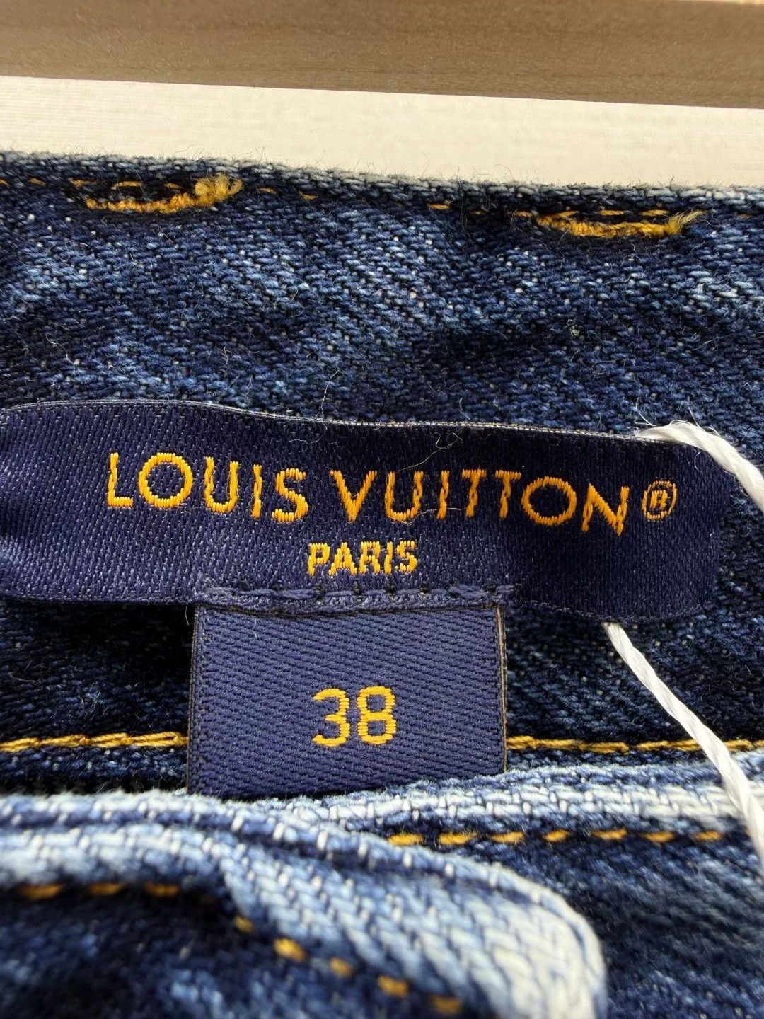 Louis Vuitton Louis Vuitton Women's Jeans Size 38 Size 38" / US 16 / IT 52 - 3 Thumbnail