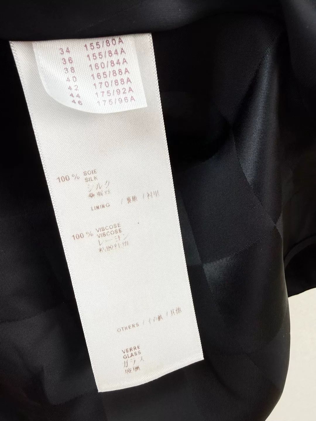 Louis Vuitton Louis Vuitton New Cloak Shawl with Tags Size ONE SIZE - 5 Thumbnail