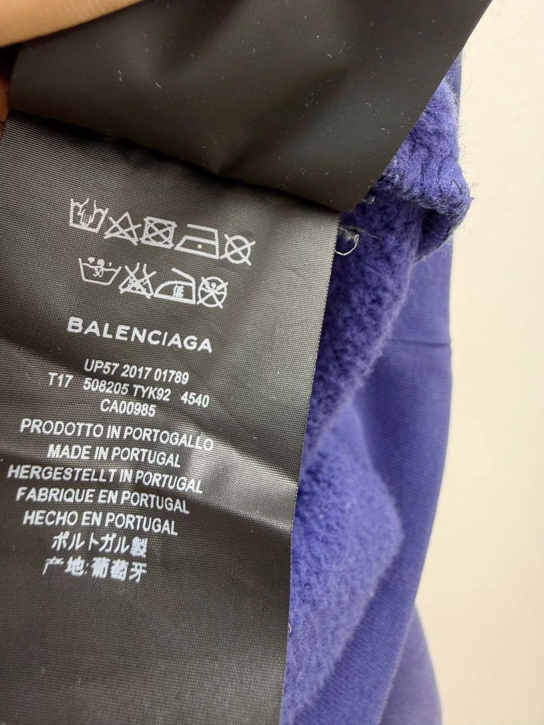 Balenciaga Balenciaga Logo Print Hoodie Size US S / EU 44-46 / 1 - 8 Thumbnail