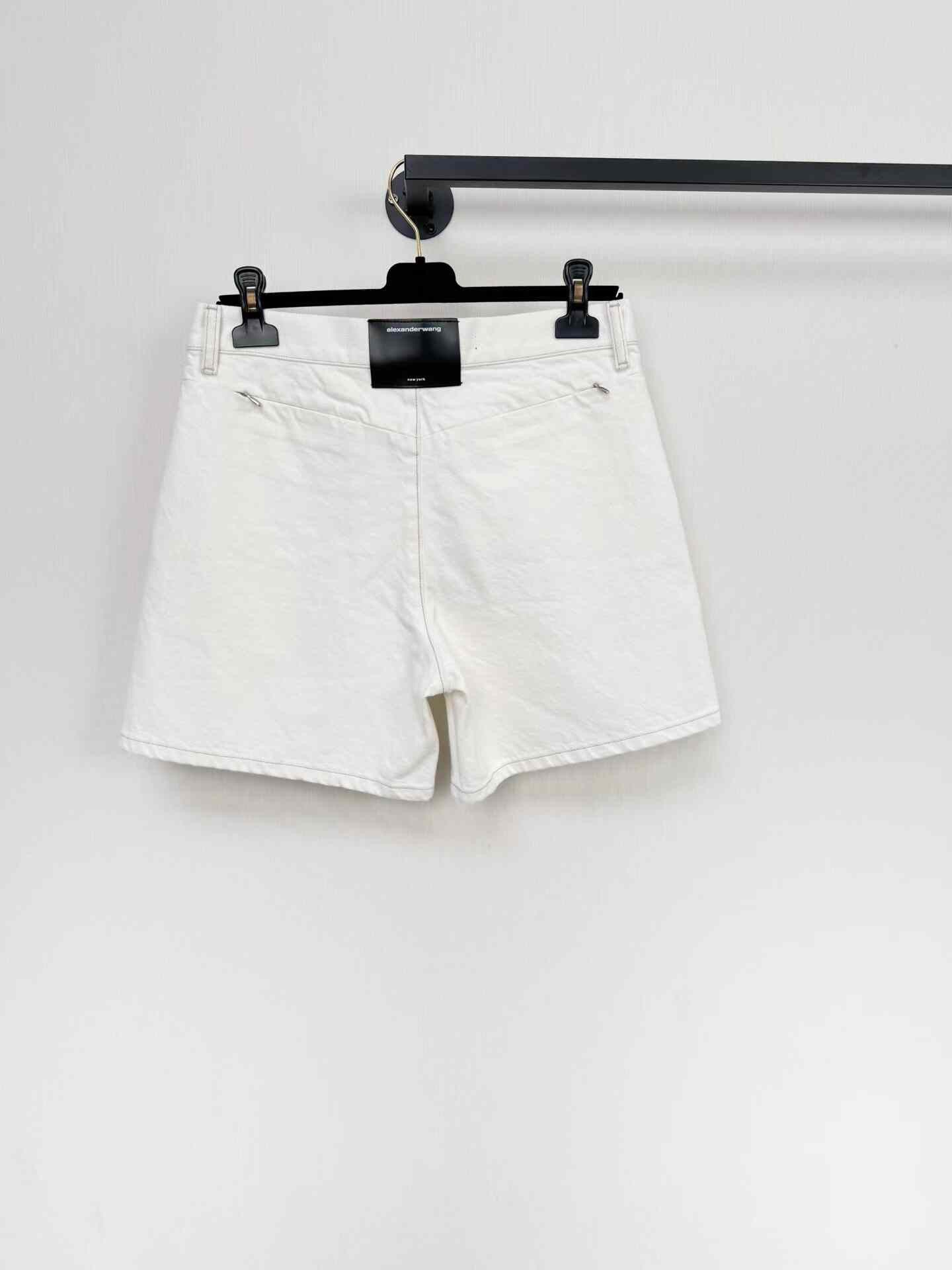 Alexander Wang Alexander Wang New Denim Shorts Size 27" / US 4 / IT 40 - 2 Thumbnail