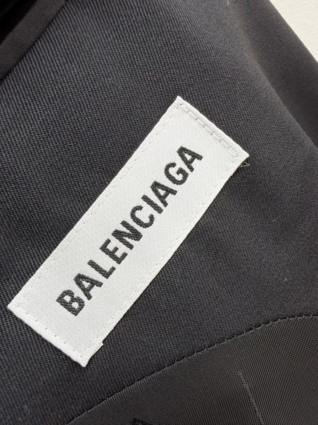 Balenciaga Balenciaga New Oversized Blazer Size US S / EU 44-46 / 1 - 5 Thumbnail
