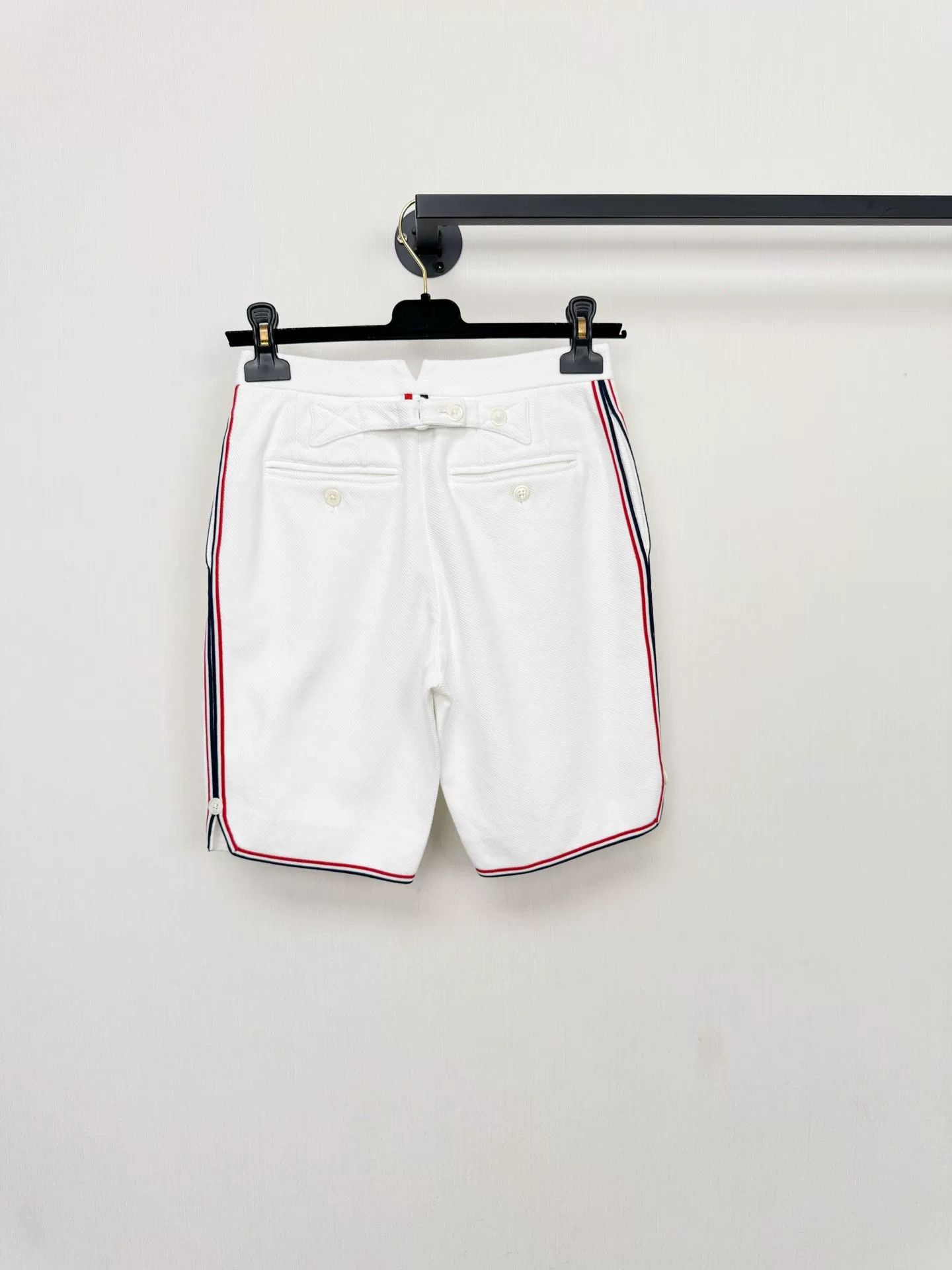 Thom Browne Thom Browne New with Tags Shorts Size US 36 / EU 52 - 4 Thumbnail