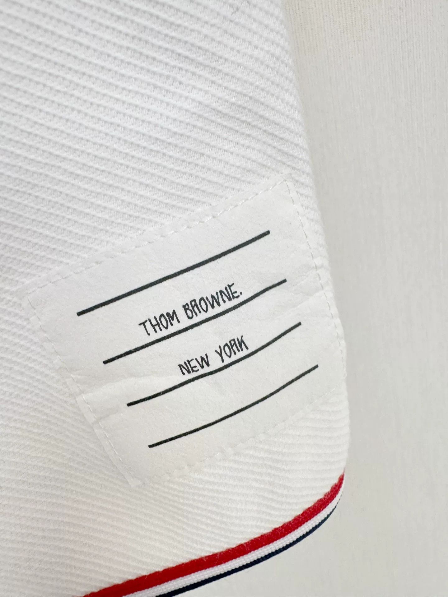 Thom Browne Thom Browne New with Tags Shorts Size US 36 / EU 52 - 2 Thumbnail