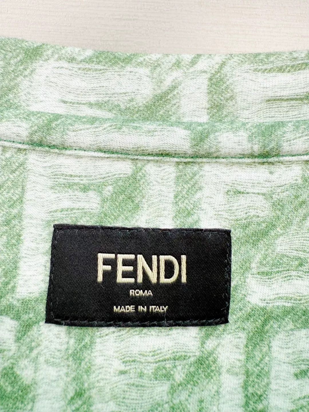 Fendi Fendi New Logo Short-Sleeve Top Size US XL / EU 56 / 4 - 2 Thumbnail