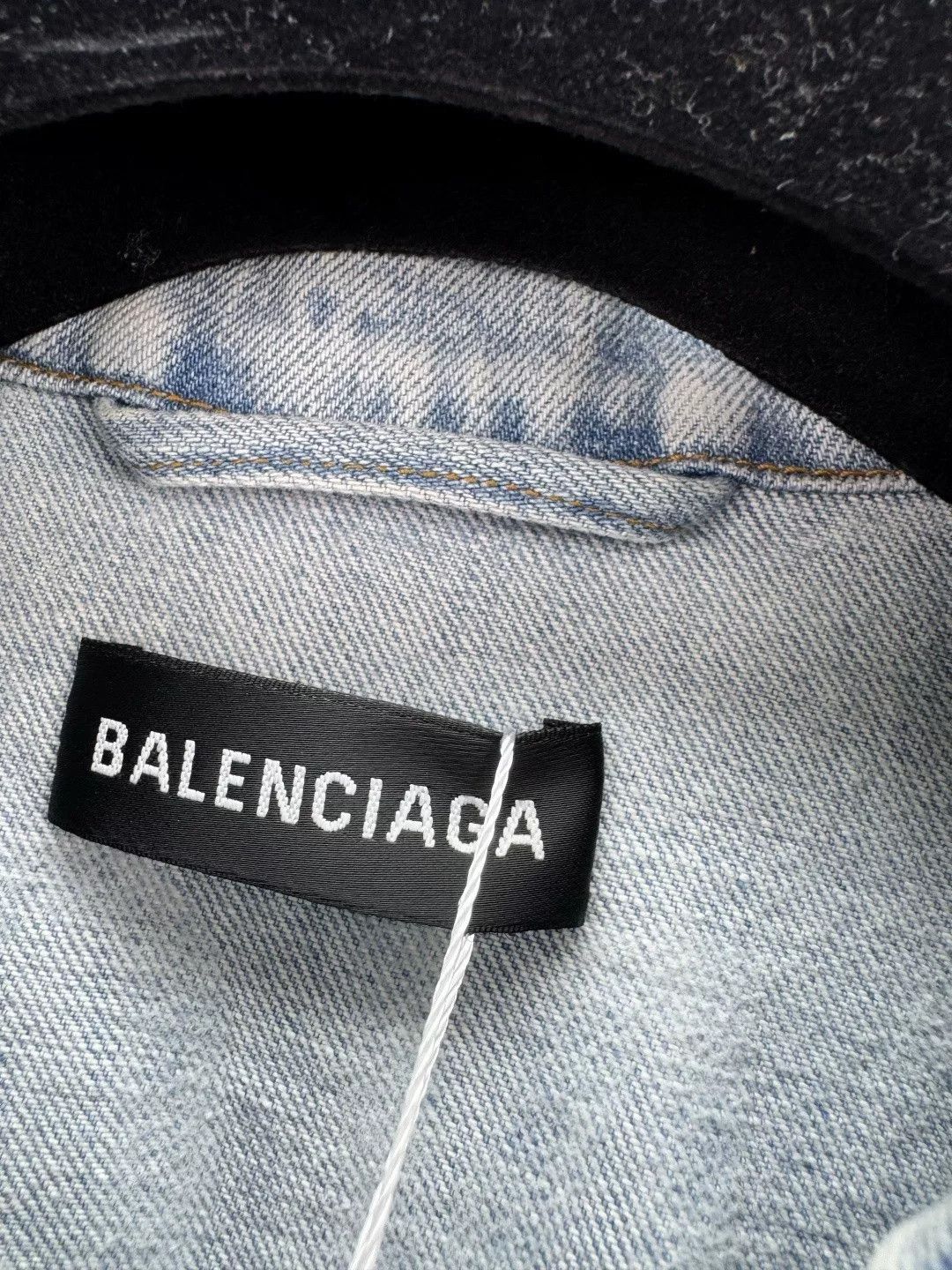 Balenciaga Balenciaga Denim Jacket Size 44 Size US S / EU 44-46 / 1 - 2 Thumbnail