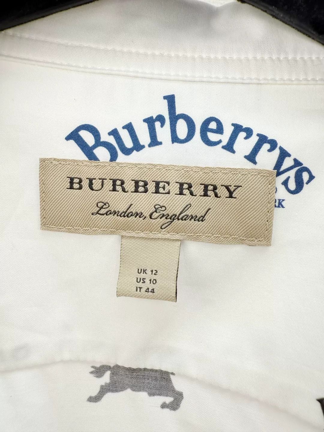 Burberry Burberry New With Tags Knight Shirt Size S / US 4 / IT 40 - 2 Thumbnail