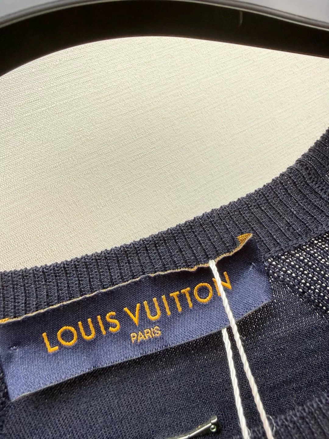 Louis Vuitton Louis Vuitton Men's Wool Knit Sweater Size US L / EU 52-54 / 3 - 4 Thumbnail