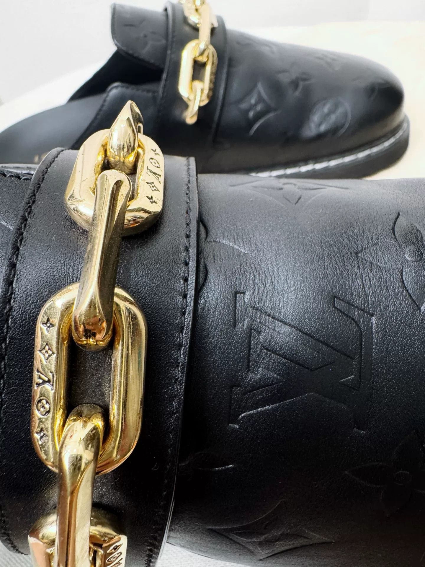 Louis Vuitton Louis Vuitton Loafer Mules Size 37 Size US 6 / IT 36 - 3 Thumbnail