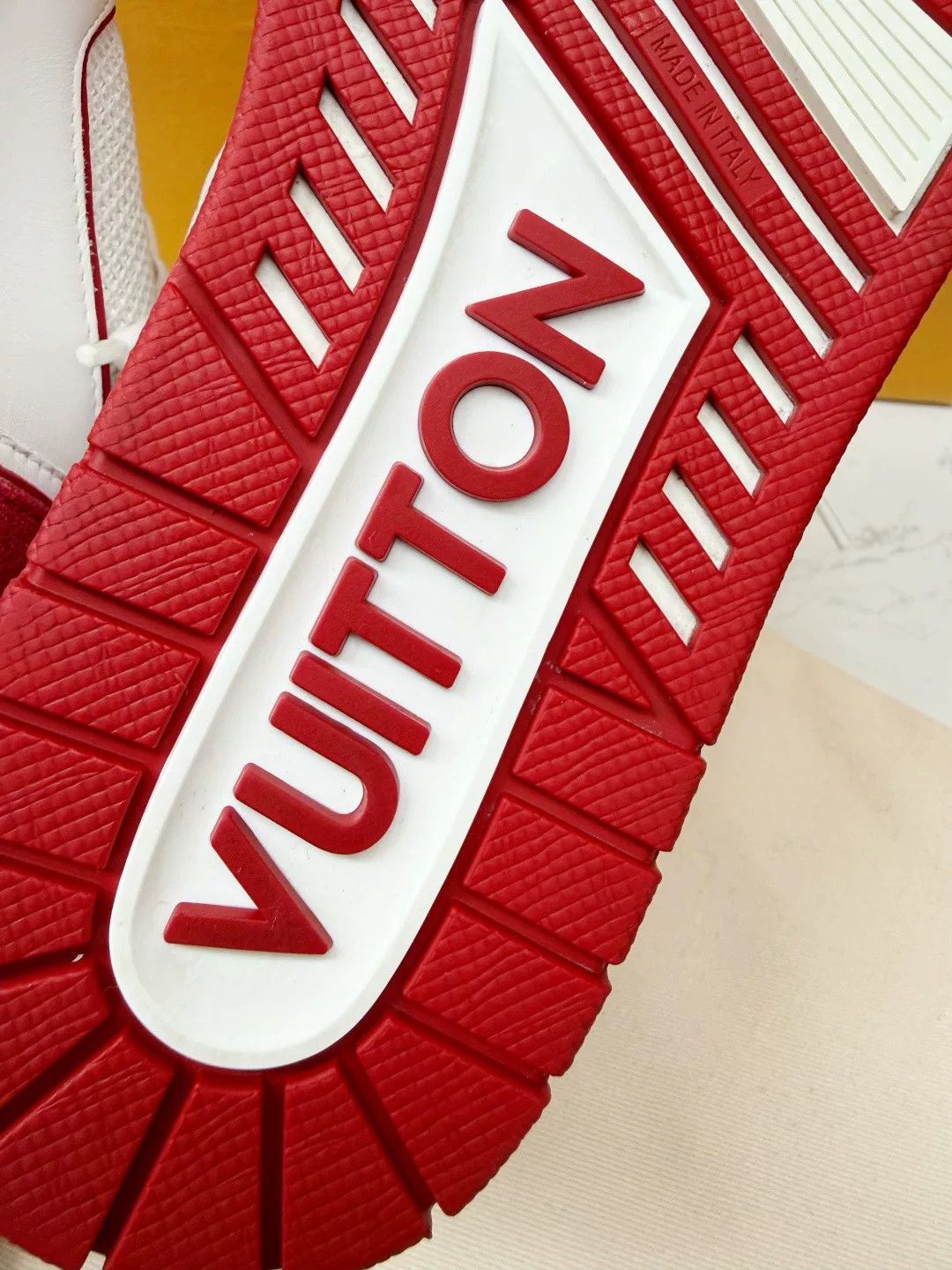 Louis Vuitton Louis Vuitton LV Sneakers Size US 5.5 / IT 35.5 - 8 Thumbnail
