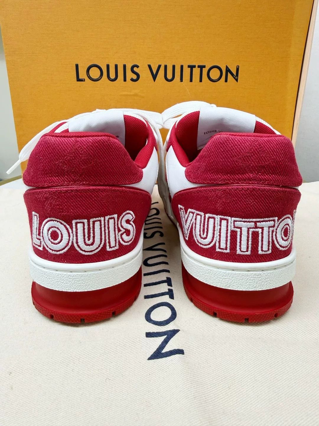 Louis Vuitton Louis Vuitton LV Sneakers Size US 5.5 / IT 35.5 - 5 Thumbnail