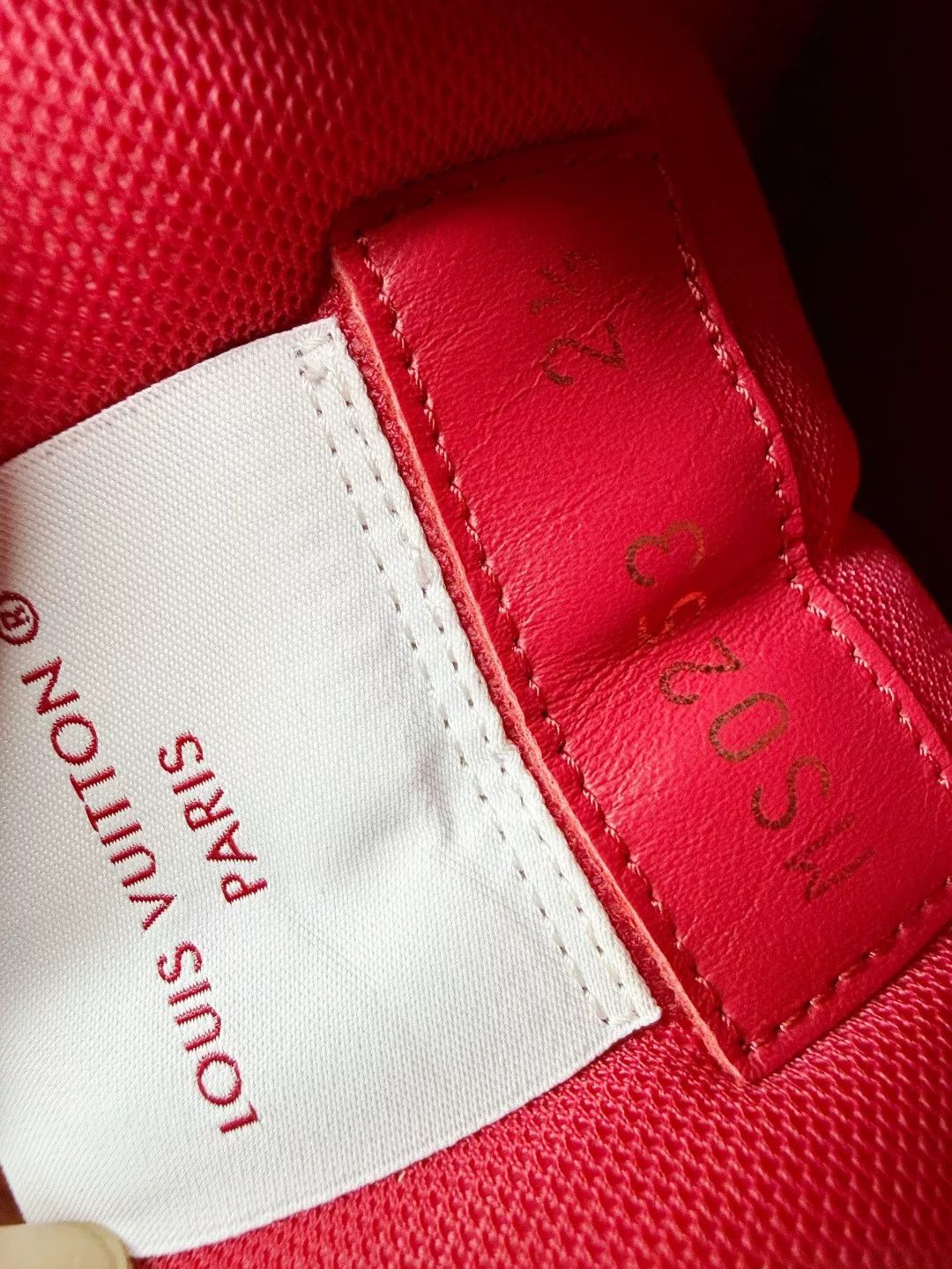 Louis Vuitton Louis Vuitton LV Sneakers Size US 5.5 / IT 35.5 - 6 Thumbnail