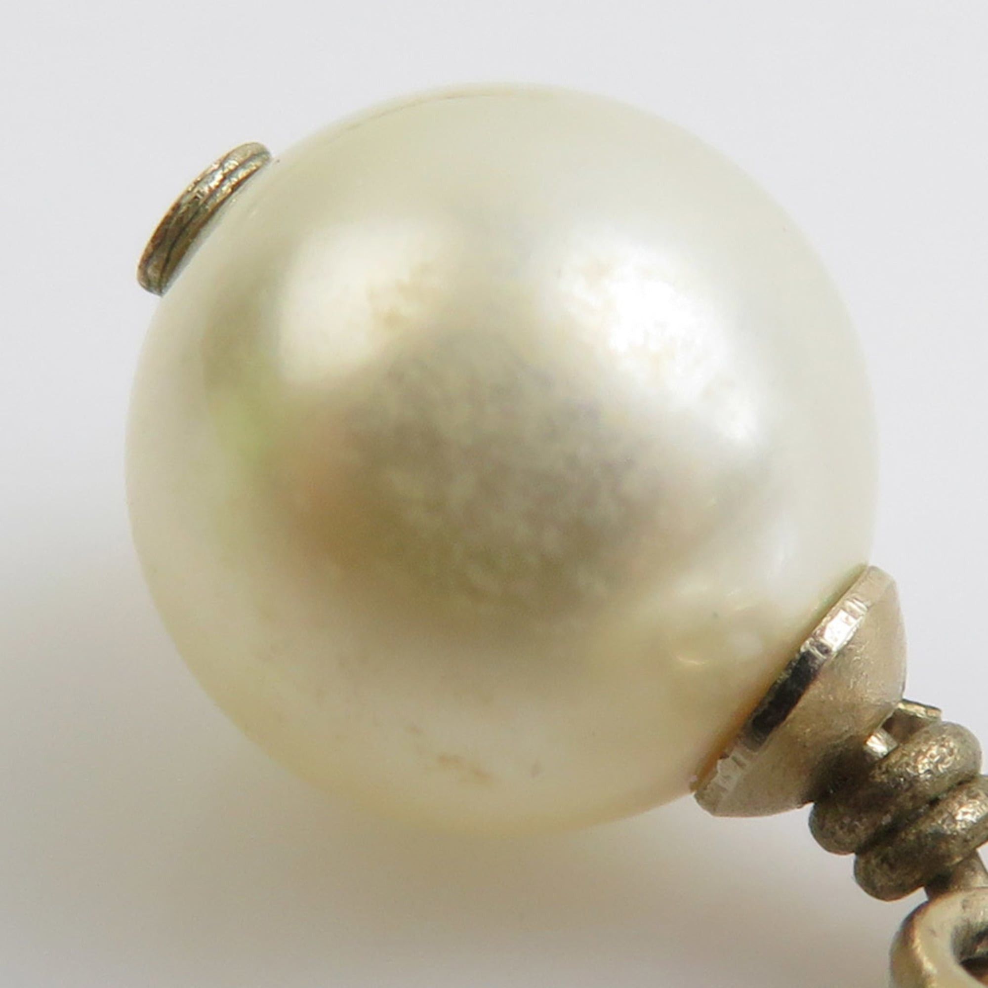 Chanel Chanel earrings, metal with faux pearls, gold and white, for women. Free shipping. 56603a Size ONE SIZE - 4 Thumbnail