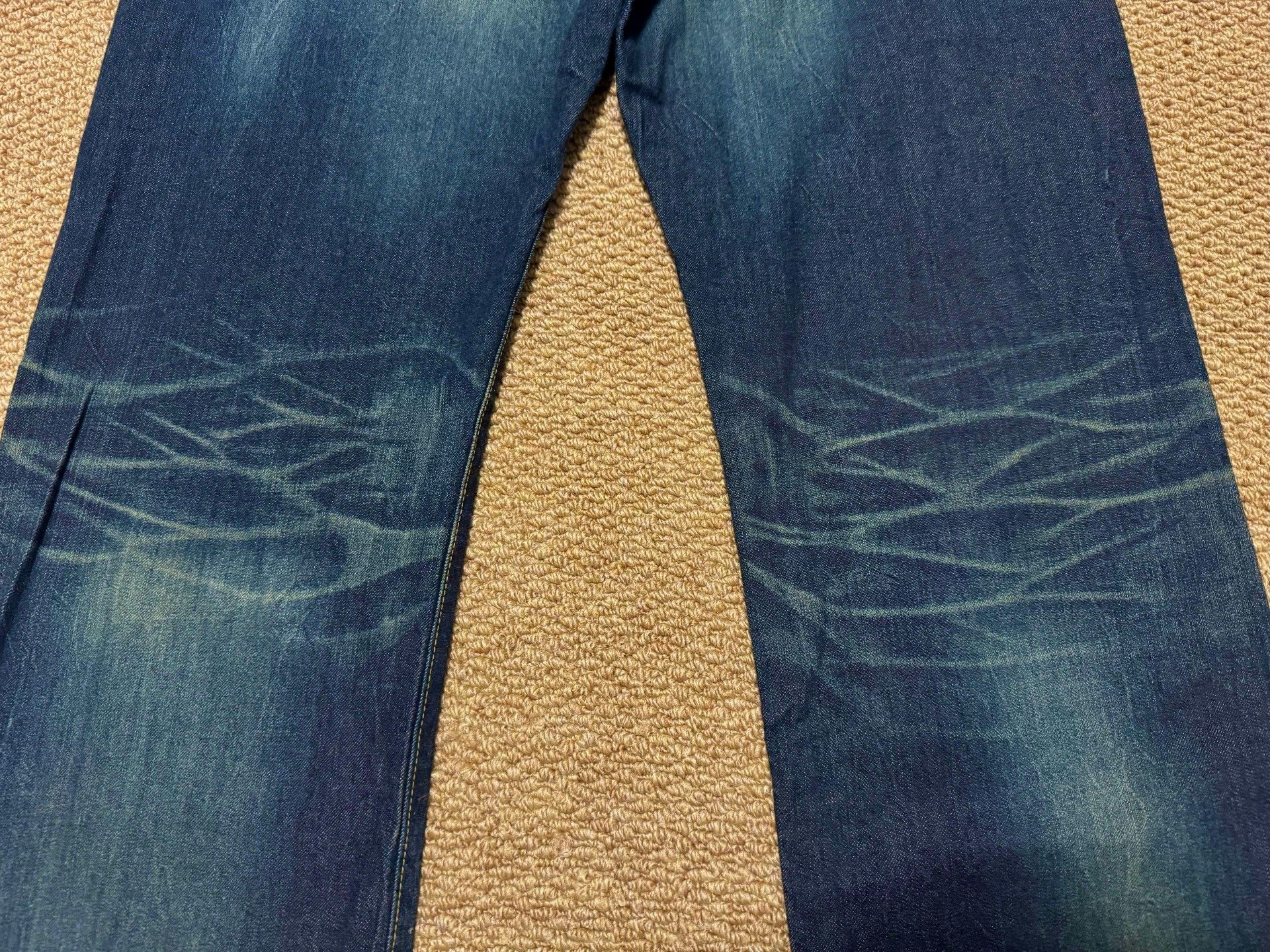 Japanese Brand Blue Denim Jeans with Fading Size US 34 / EU 50 - 3 Thumbnail