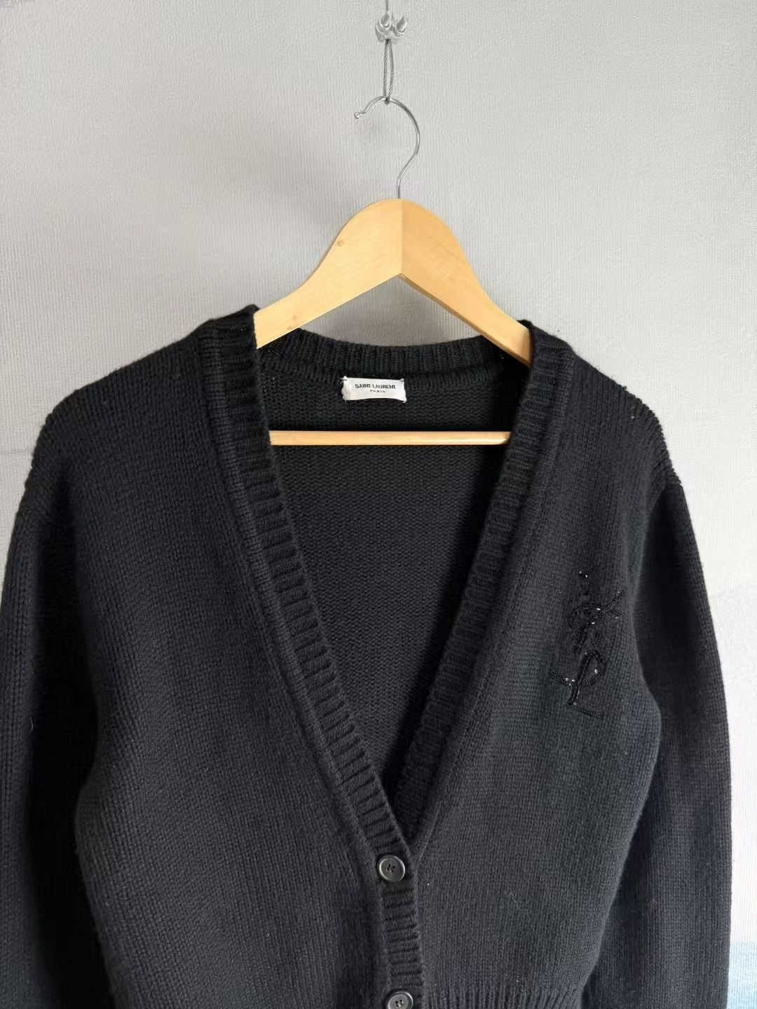 Saint Laurent Paris Saint Laurent Black Sequin Logo Cardigan Size XS / US 0-2 / IT 36-38 - 2 Thumbnail