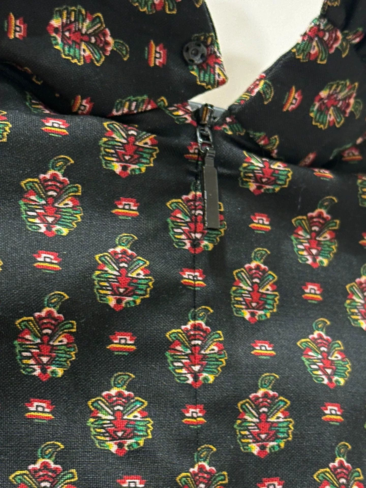 Saint Laurent Paris Saint Laurent Floral Ruffled Wool Blouse Size XXS / US 00 / IT 34 - 7 Thumbnail