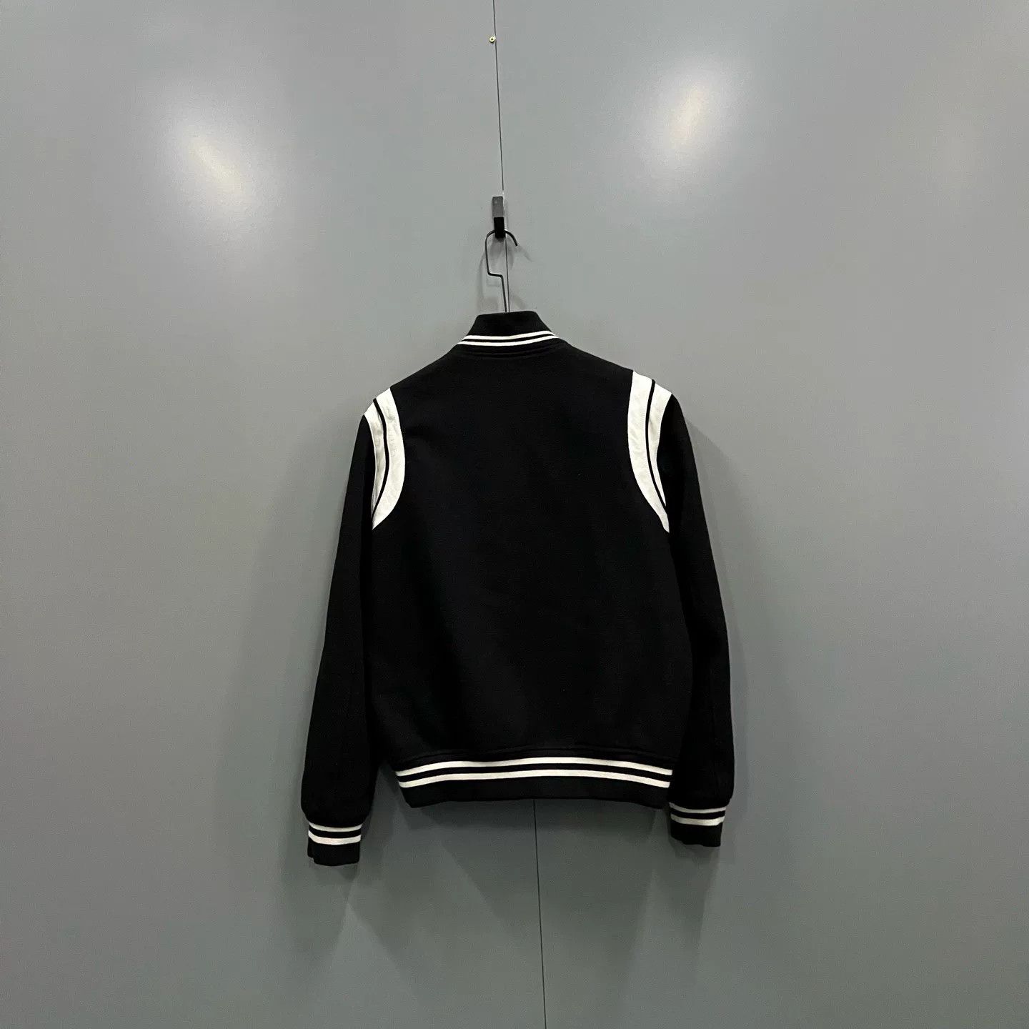 Saint Laurent Paris Saint Laurent Black Striped Baseball Jacket Size US L / EU 52-54 / 3 - 3 Thumbnail