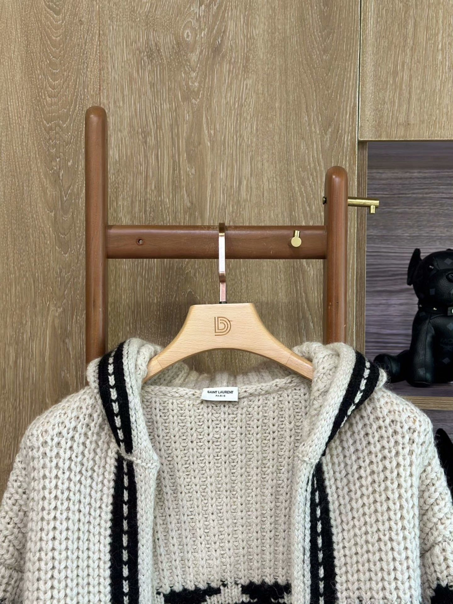 Saint Laurent Paris Saint Laurent Cream Hooded Knit Cardigan Size US M / EU 48-50 / 2 - 4 Thumbnail