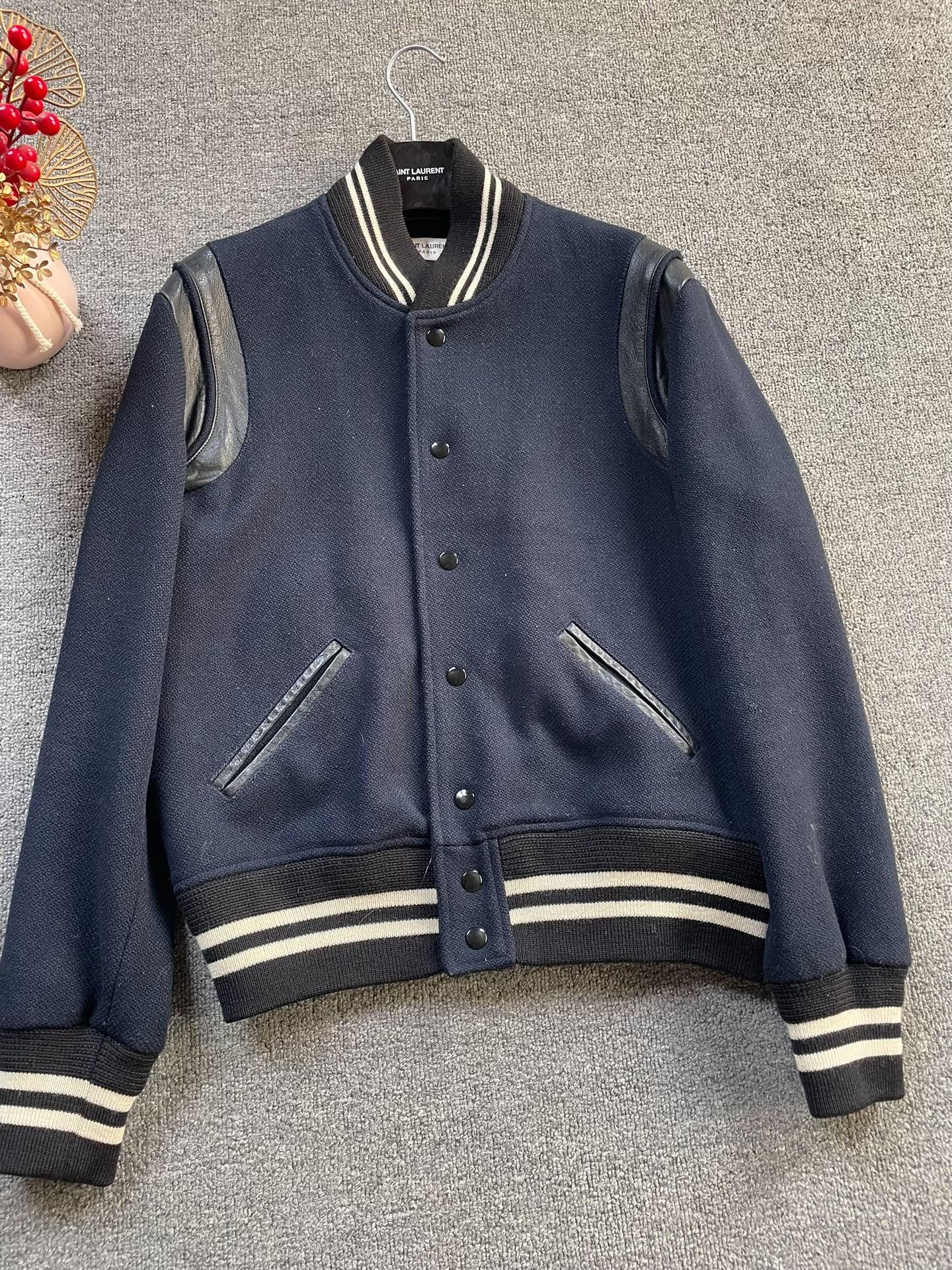 Saint Laurent Paris Saint Laurent Navy Leather-Sleeve Baseball Jacket Size US M / EU 48-50 / 2 - 3 Thumbnail