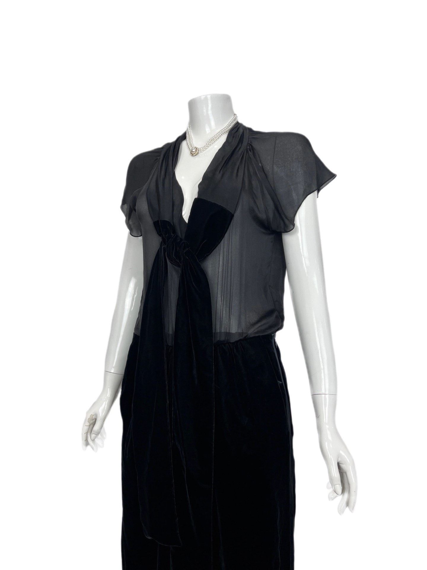 Saint Laurent Paris Yves Saint Laurent Velvet Silk Evening Dress Size M / US 6-8 / IT 42-44 - 2 Thumbnail