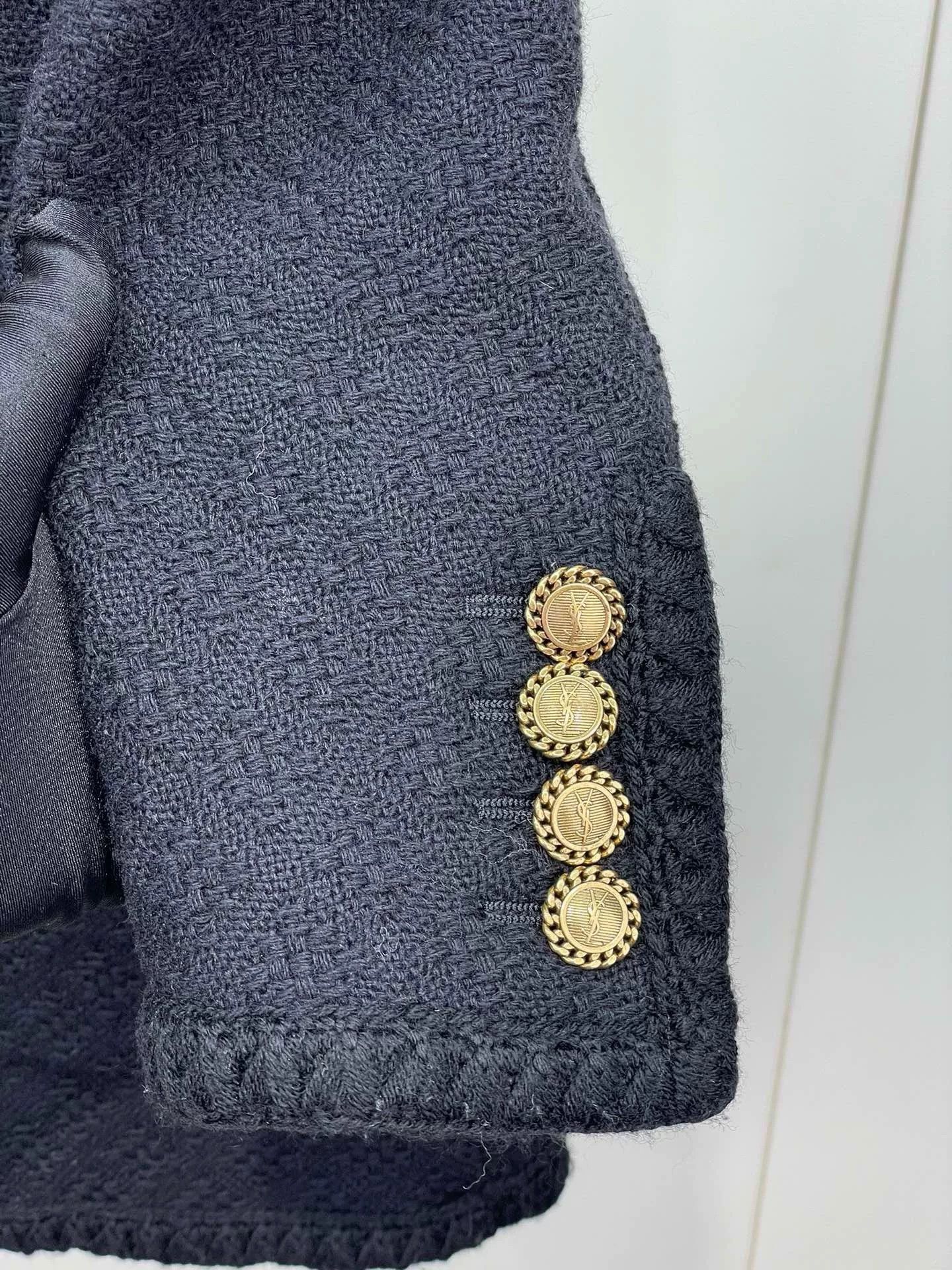 Saint Laurent Paris Saint Laurent Gold Button Tweed Coat Size XXS / US 00 / IT 34 - 3 Thumbnail