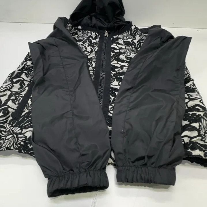 Moncler Moncler Black Floral Hooded Zip Jacket Size US XS / EU 42 / 0 - 12 Thumbnail