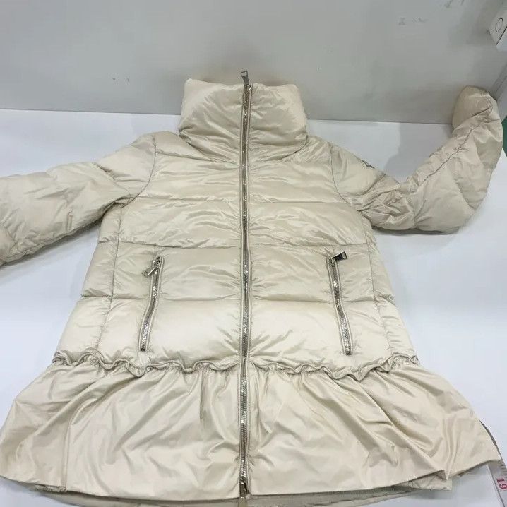Moncler Moncler Stand Collar Ruffled Hem Down Jacket Size US XS / EU 42 / 0 - 11 Thumbnail