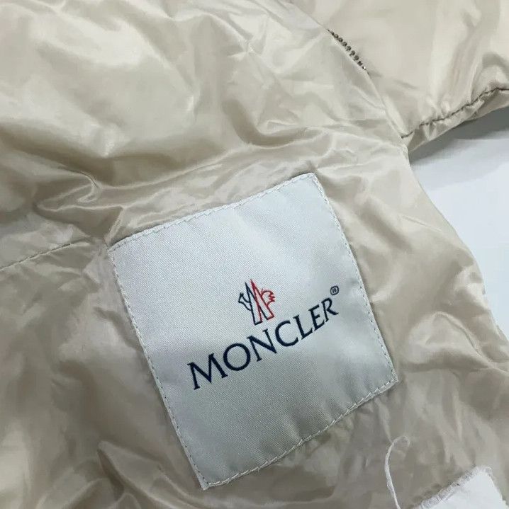 Moncler Moncler Stand Collar Ruffled Hem Down Jacket Size US XS / EU 42 / 0 - 6 Thumbnail