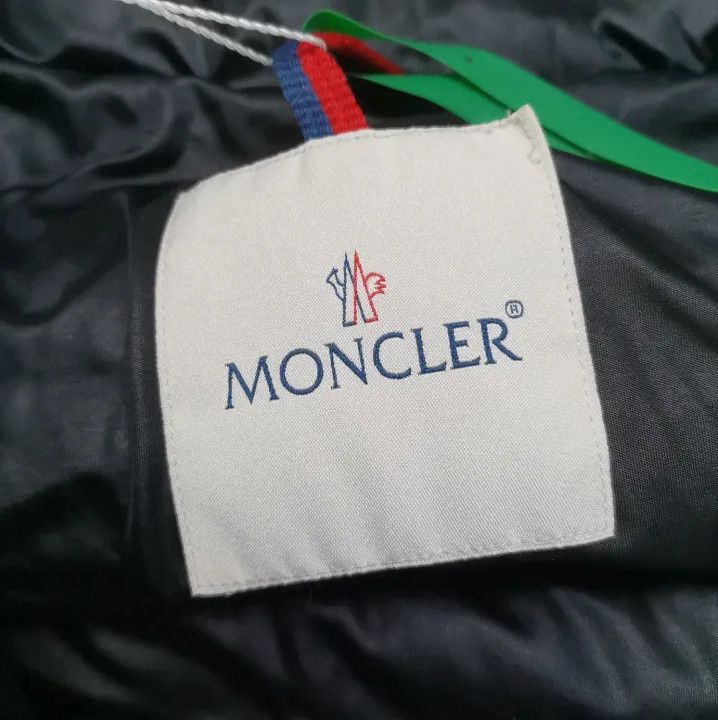Moncler Moncler Solid Stand-Collar Long-Sleeve Jacket Size US S / EU 44-46 / 1 - 4 Thumbnail
