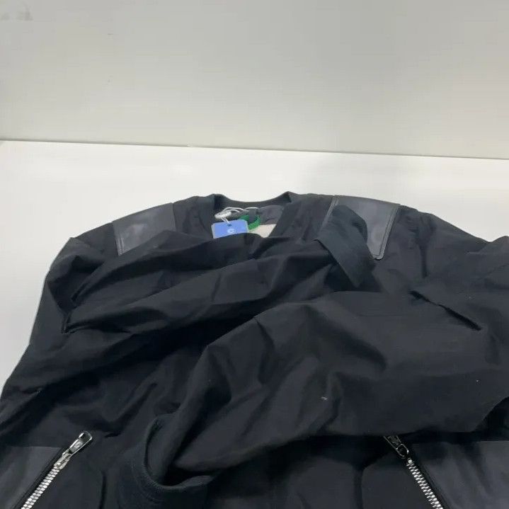 Moncler Moncler Fashion Solid Zip Jacket Size US M / EU 48-50 / 2 - 12 Thumbnail