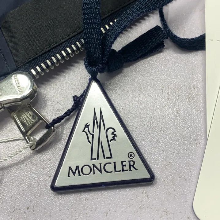 Moncler Moncler Logo Print Color Block Hooded Jacket Size US M / EU 48-50 / 2 - 7 Thumbnail