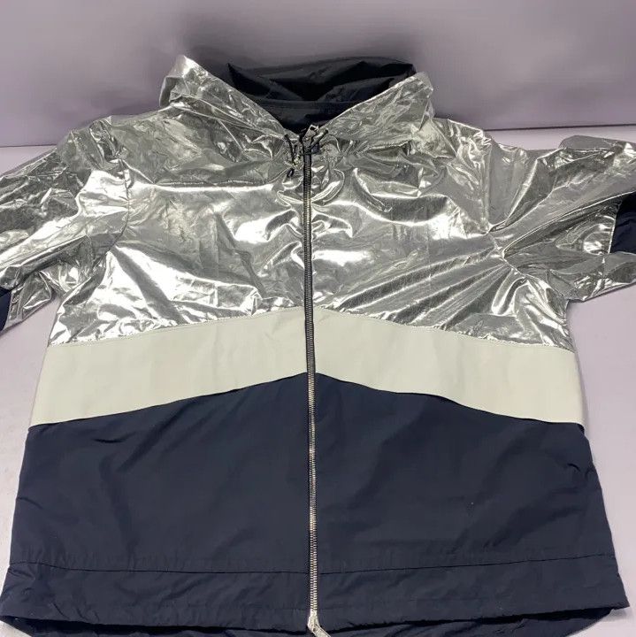 Moncler Moncler Logo Print Color Block Hooded Jacket Size US M / EU 48-50 / 2 - 12 Thumbnail