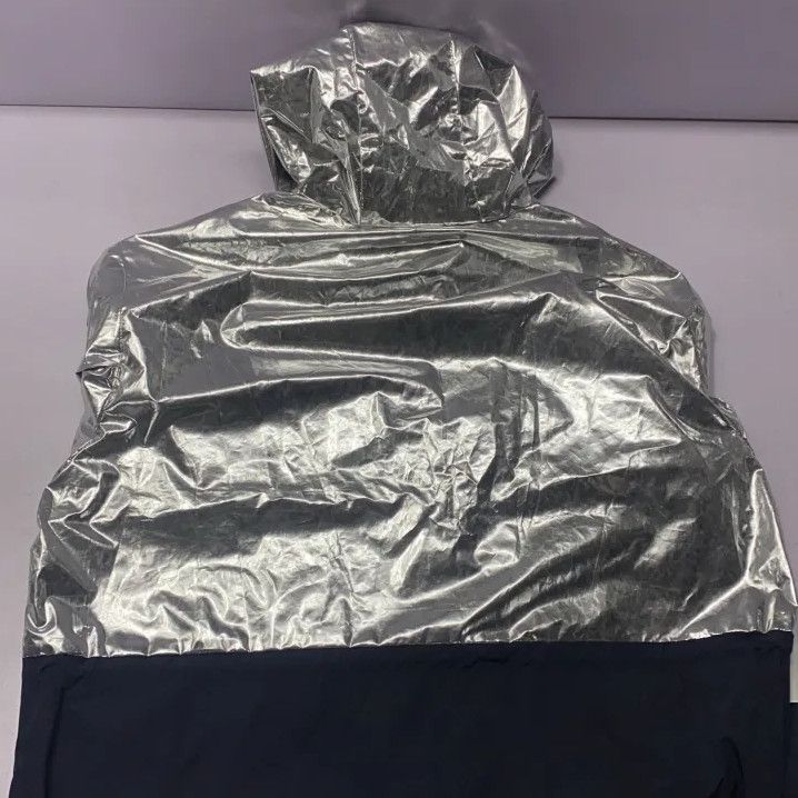 Moncler Moncler Logo Print Color Block Hooded Jacket Size US M / EU 48-50 / 2 - 9 Thumbnail