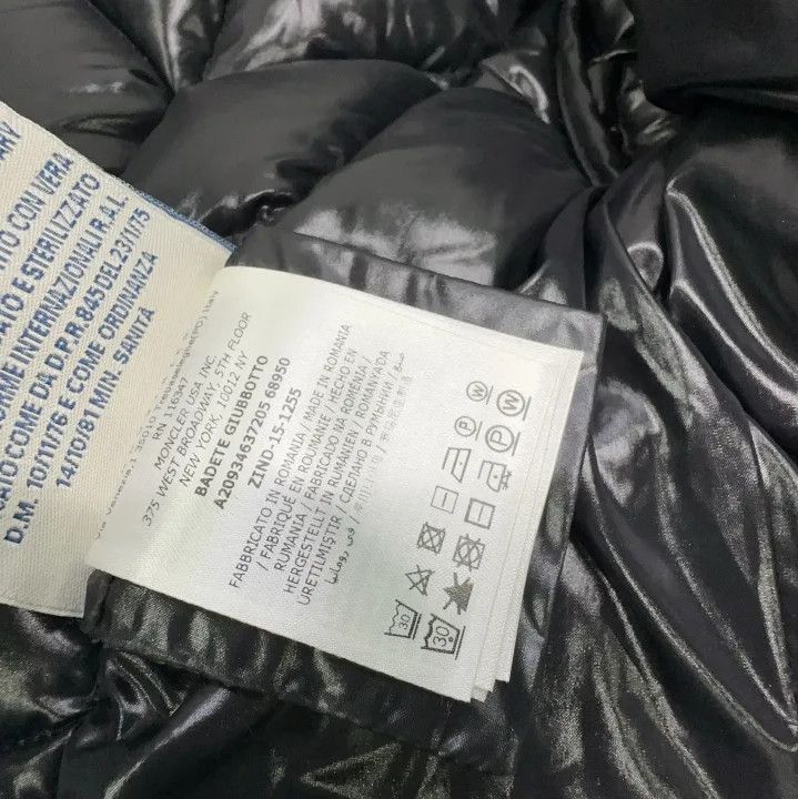 Moncler Moncler Solid Logo Warm Coat Size US XS / EU 42 / 0 - 5 Thumbnail