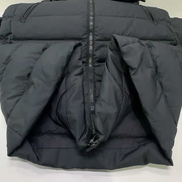 Moncler Moncler Long-Sleeve Down Jacket Size US S / EU 44-46 / 1 - 13 Thumbnail