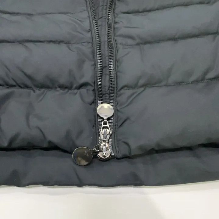 Moncler Moncler Long-Sleeve Down Jacket Size US S / EU 44-46 / 1 - 16 Thumbnail