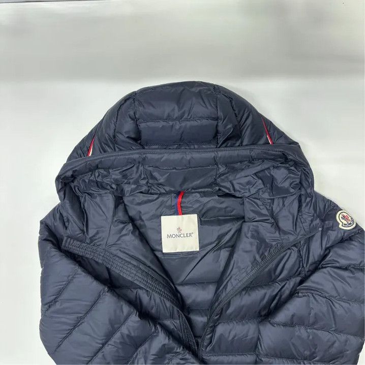 Moncler Moncler Kids Long-Sleeve Down Logo Hooded Jacket Size US S / EU 44-46 / 1 - 5 Thumbnail