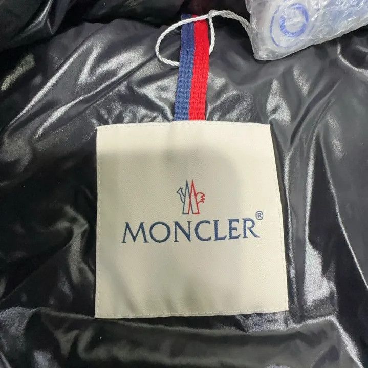 Moncler Moncler Kids Maya Solid Hooded Down Jacket Size US S / EU 44-46 / 1 - 4 Thumbnail