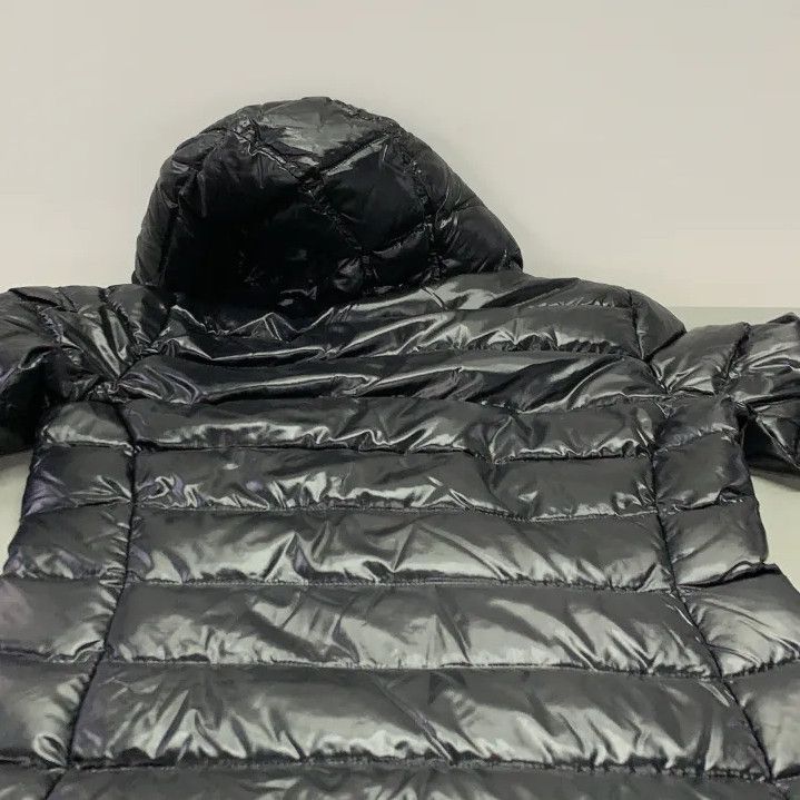 Moncler Moncler Solid Quilted Long Hooded Down Jacket Size US M / EU 48-50 / 2 - 13 Thumbnail