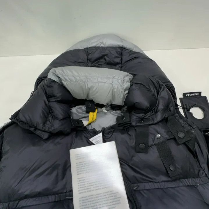 Moncler Moncler Color-Block Warm Puffer Jacket Size US XL / EU 56 / 4 - 7 Thumbnail